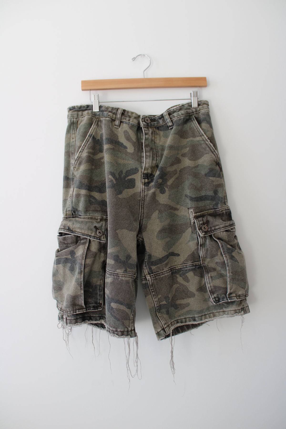 Camo Capri Shorts