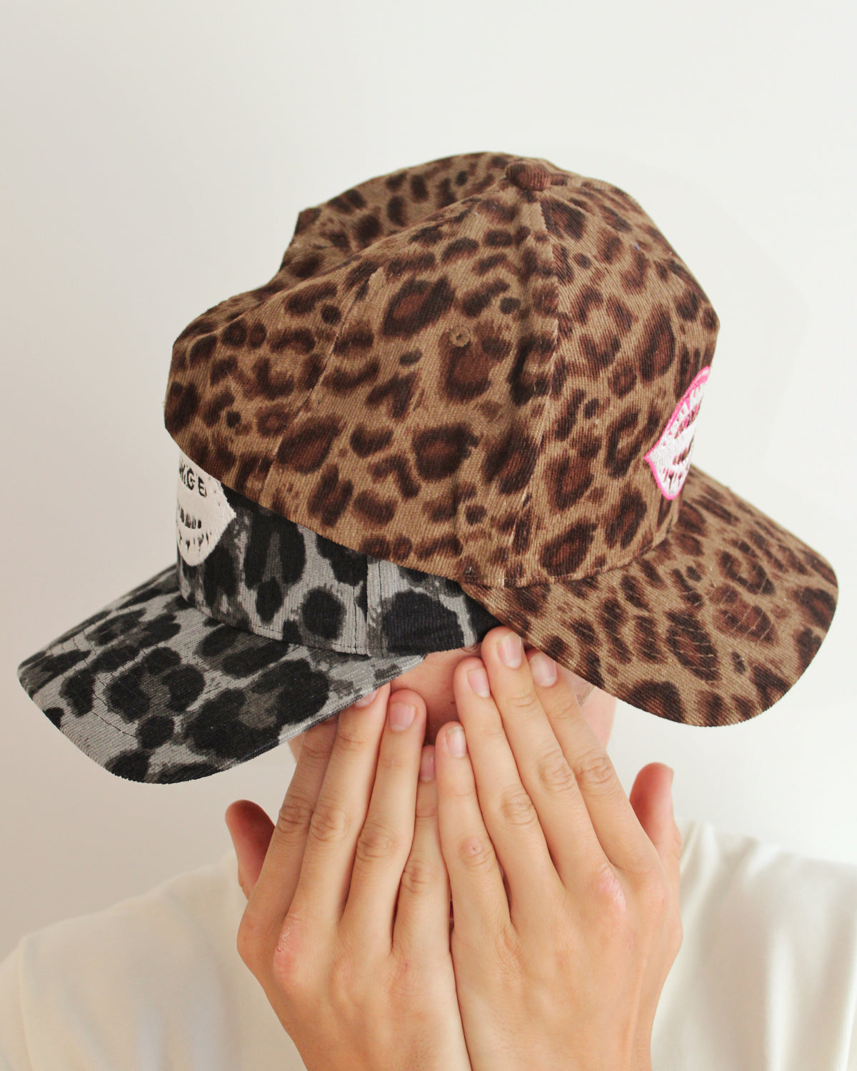 Lips Hat - Leopard Club