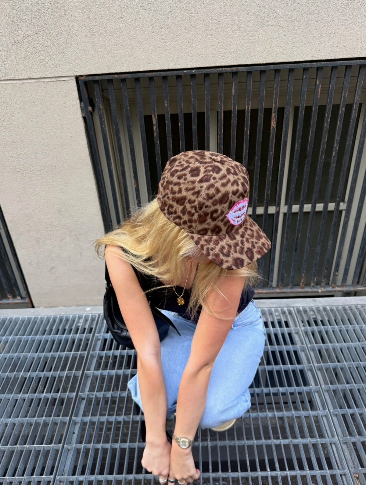 Lips Hat - Leopard Club